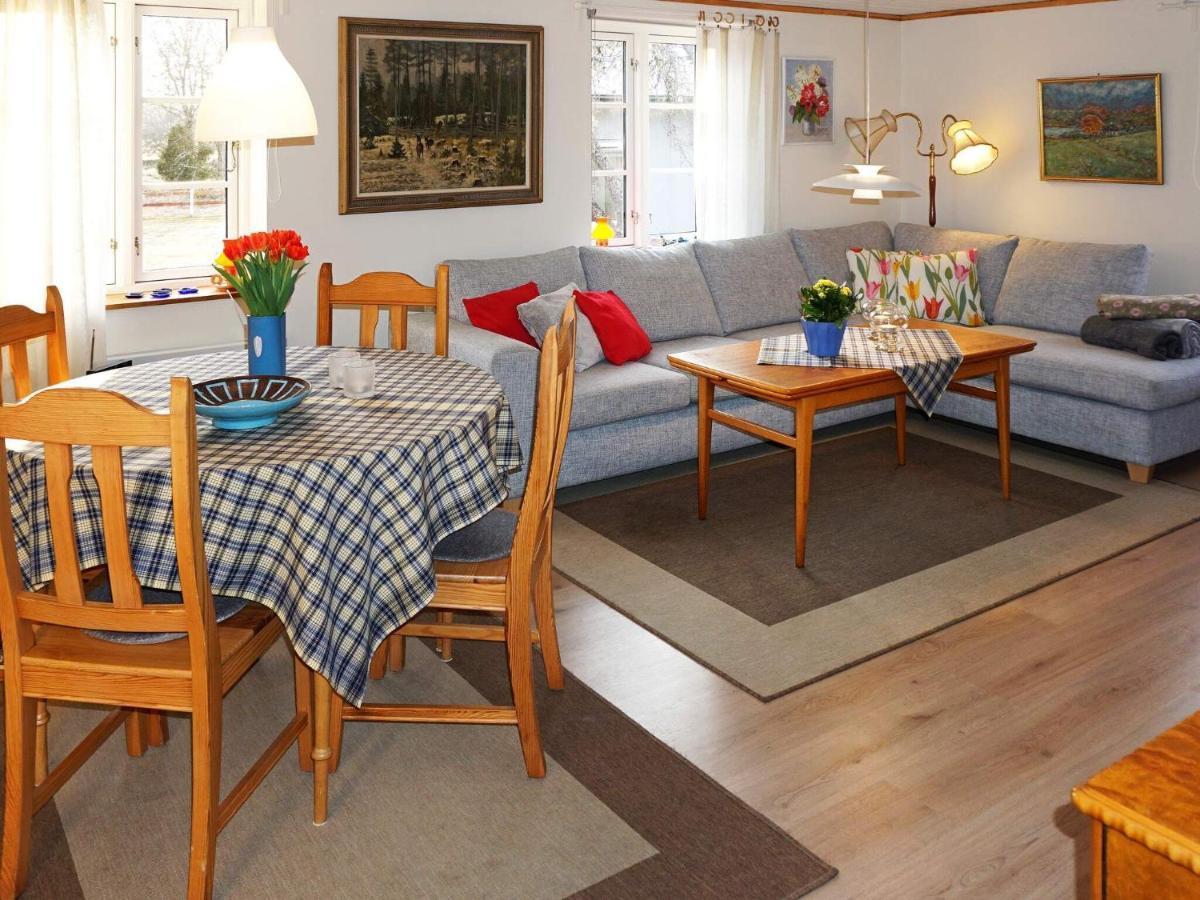 6 Person Holiday Home In Alsterbro Kättilstorp Exteriér fotografie